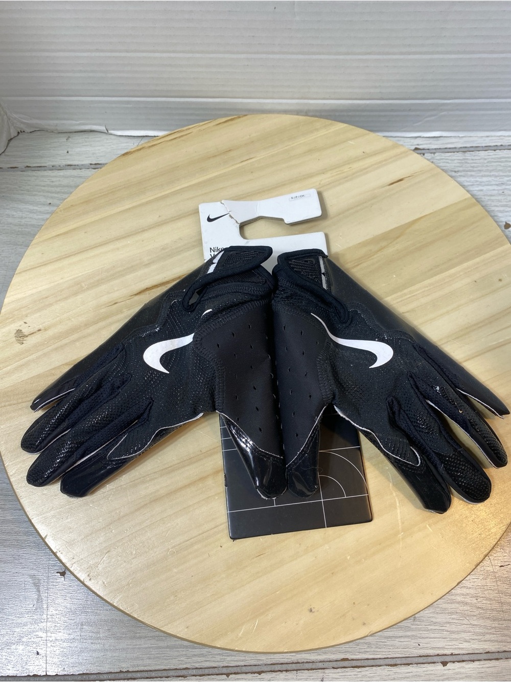 New Nike Vapor Jet 8.0 Football Gloves UNISEX SMALL Black / White